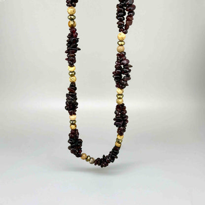 Brown agate chip necklace with beige jasper beads, handcrafted, 47 cm.