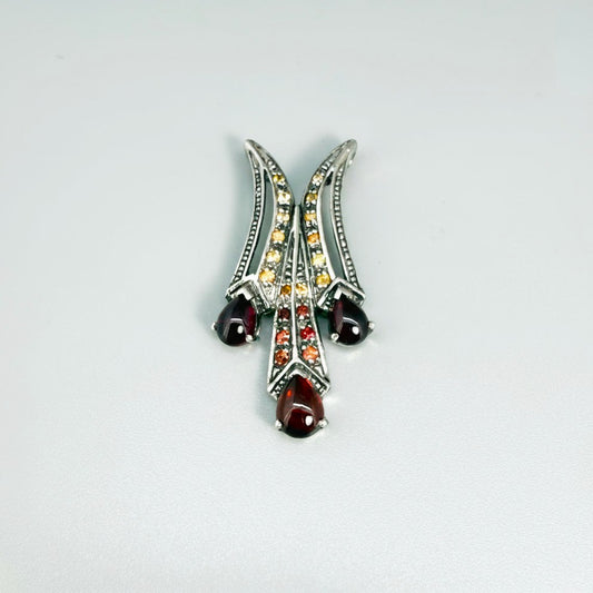 White Gold plated Silver Pendant with Garnets & Fancy Sapphires