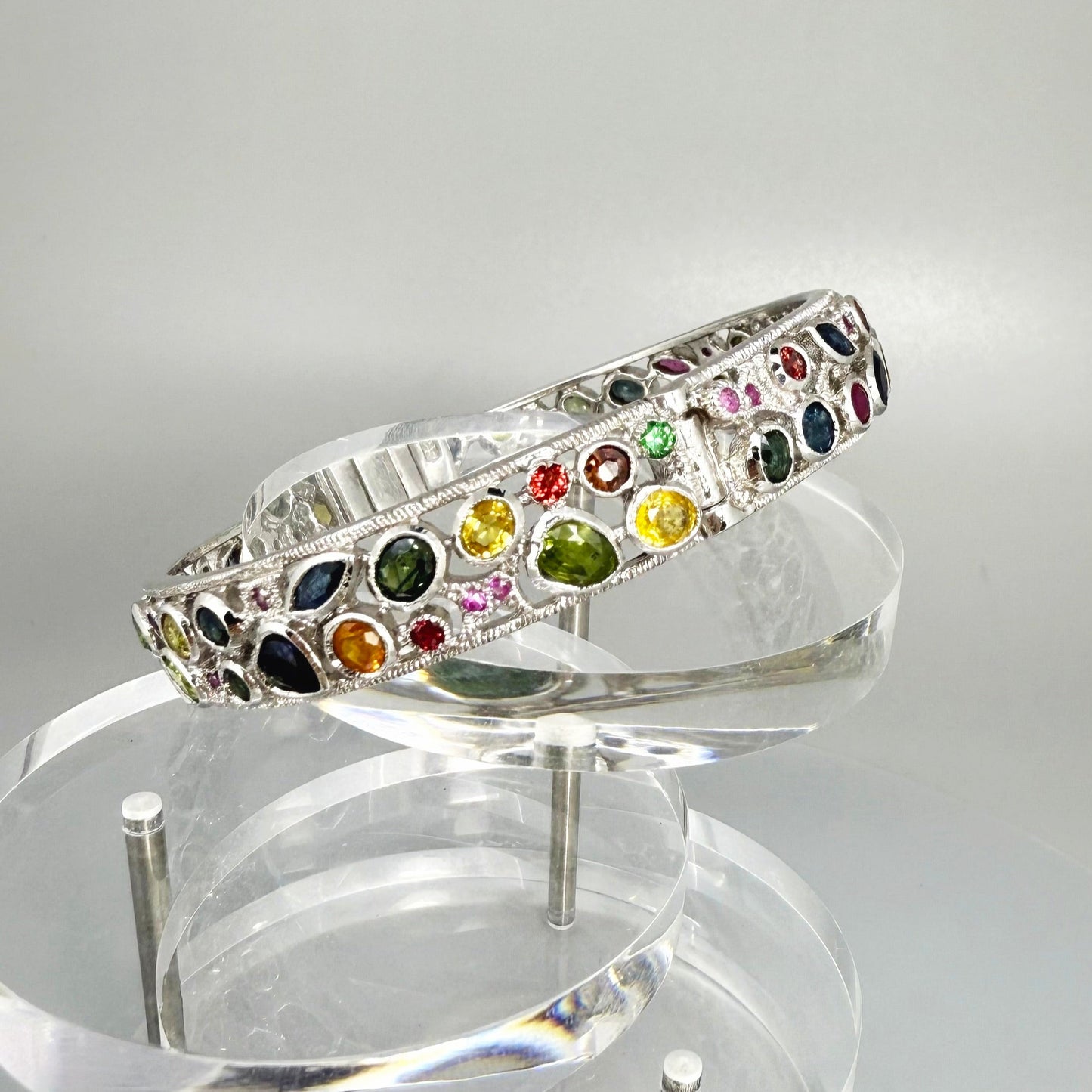 White gold plated silver bangle with  Sapphire multicolor 