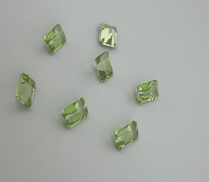 Pale Green Topaz Lot Baguette 8.3 Ct